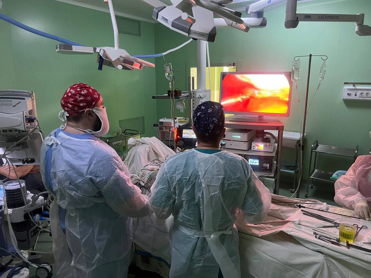 В Онкоцентре провели ювелирную операцию на средостении