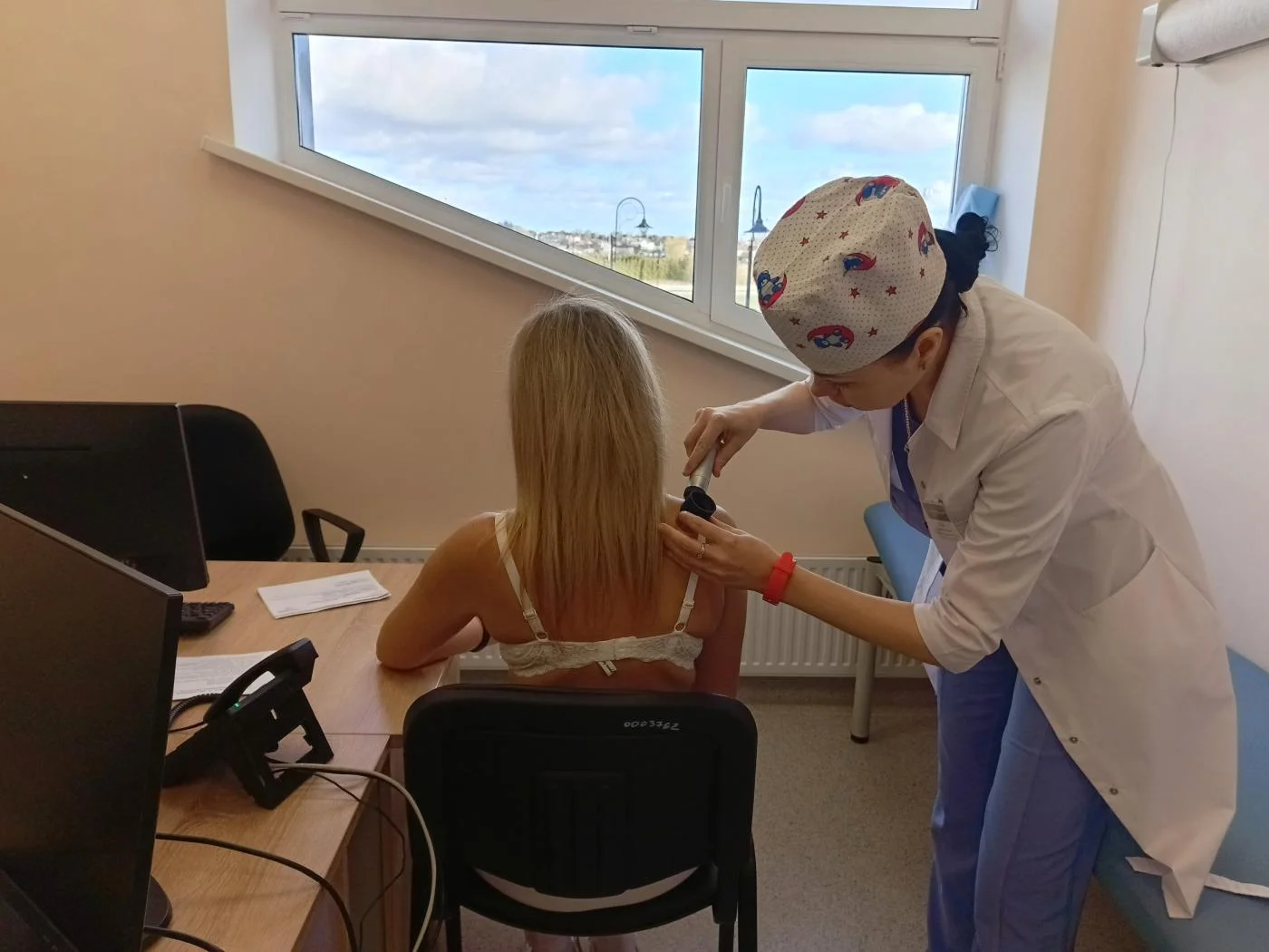 В Онкоцентре прошел День открытых дверей , посвященный профилактике и выявлению ранних форм рака кожи и меланомы