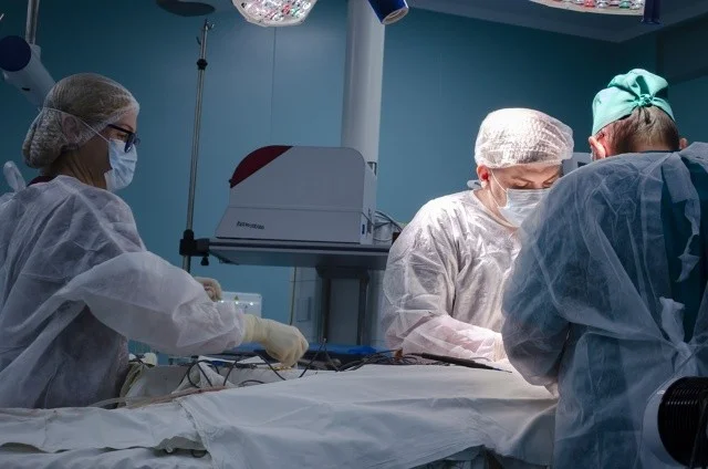 В онкоцентре проводят высокотехнологичные операции на щитовидной железе.