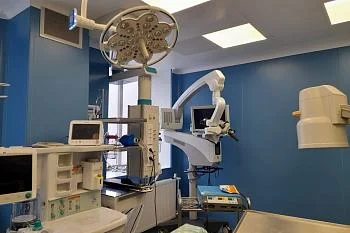 Врачи Больницы скорой медицинской помощи спасли пациенту пальцы руки