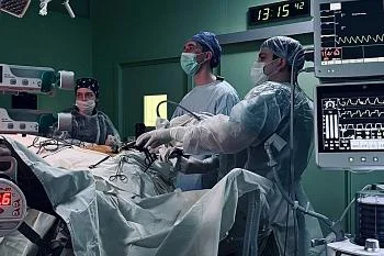  Онкологический центр Калининградской области принял участие во всероссийском пре-курсе «Живая хирургия в гастроэнтерологии. От Тихого океана до Балтики»