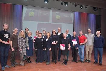 В Калининграде наградили почетных доноров России В Калининграде наградили почетных доноров России